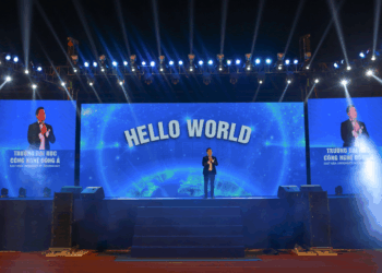 Đại Nhạc Hội Chào Tân Sinh Viên K13 Đại Học Công Nghệ Đông Á