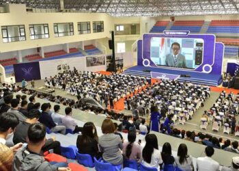 Tổ chức Hội thảo quốc tế “Công nghệ tự hành và Giao thông thông minh”